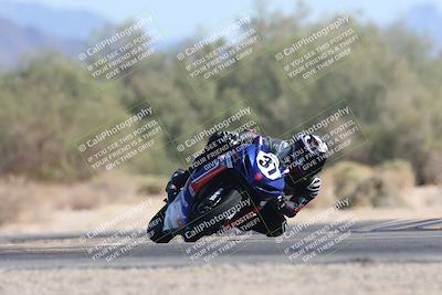 media/Nov-02-2025-CVMA (Sun) [[337aff29ab]]/Race 9-Middleweight Shootout/